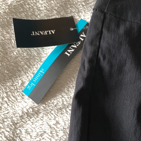 Alfani Women’s skinny leg tummy control pants - Picture 2 of 4